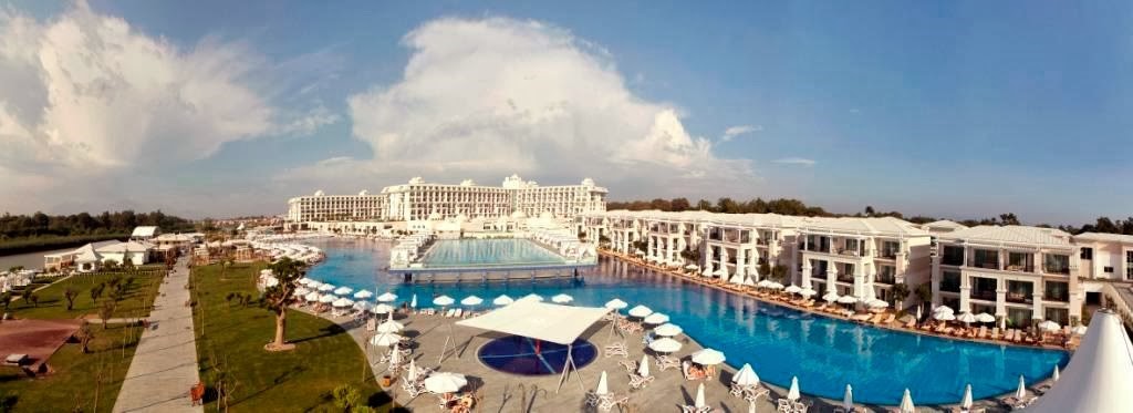 imagini hotel TITANIC BELEK